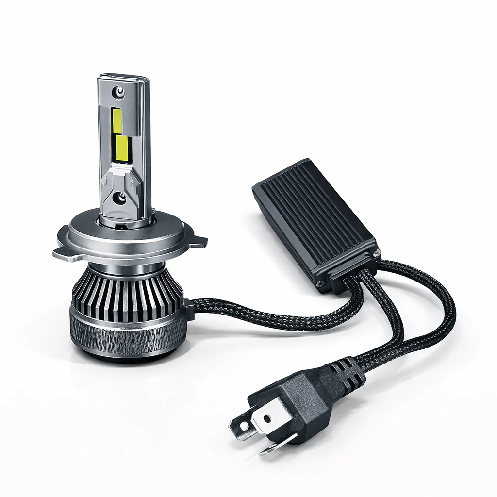 Ampoule LED Steelmate G6 H4 vue rapprochée
