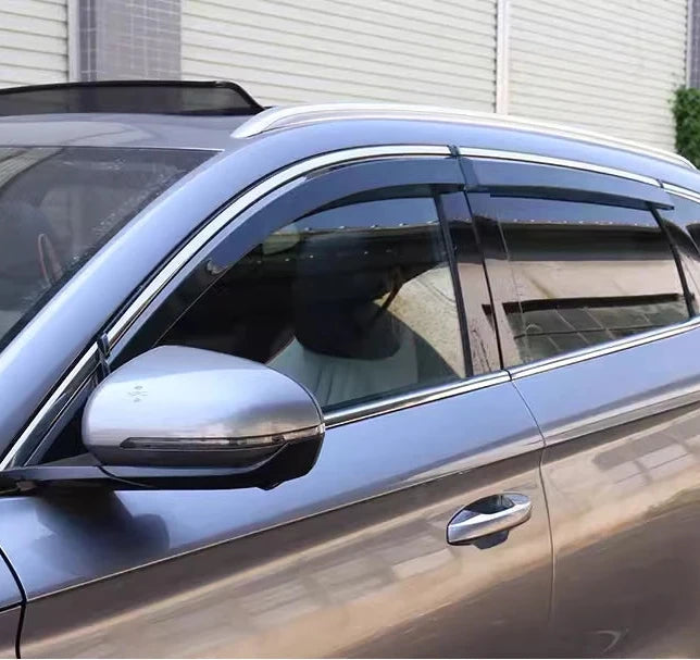 Déflecteur d’air noir et chromé BYD song plus sael U DM-i 2024 >